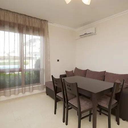 Apartment Mars In Tryavna Complex