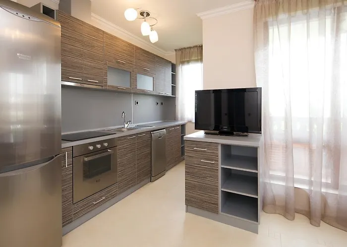 Mars In Tryavna Complex Szveti Vlasz